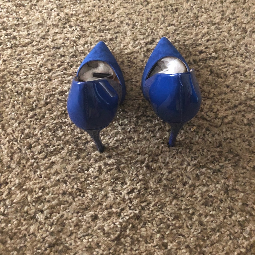 Blue heels - Picture 2 of 3